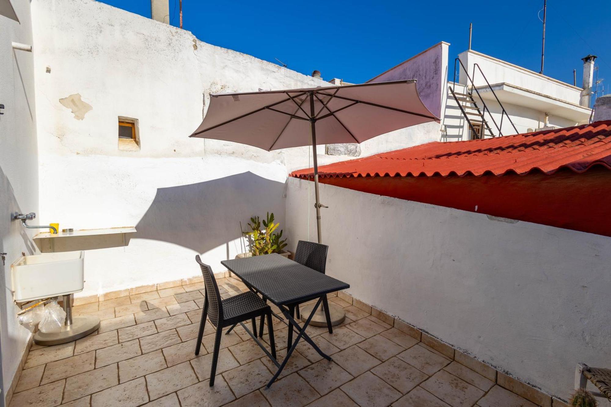 Antiche Mura Apartments "Nel Cuore Della Puglia"Bivani, Cucina, Terrazzo 투리 외부 사진