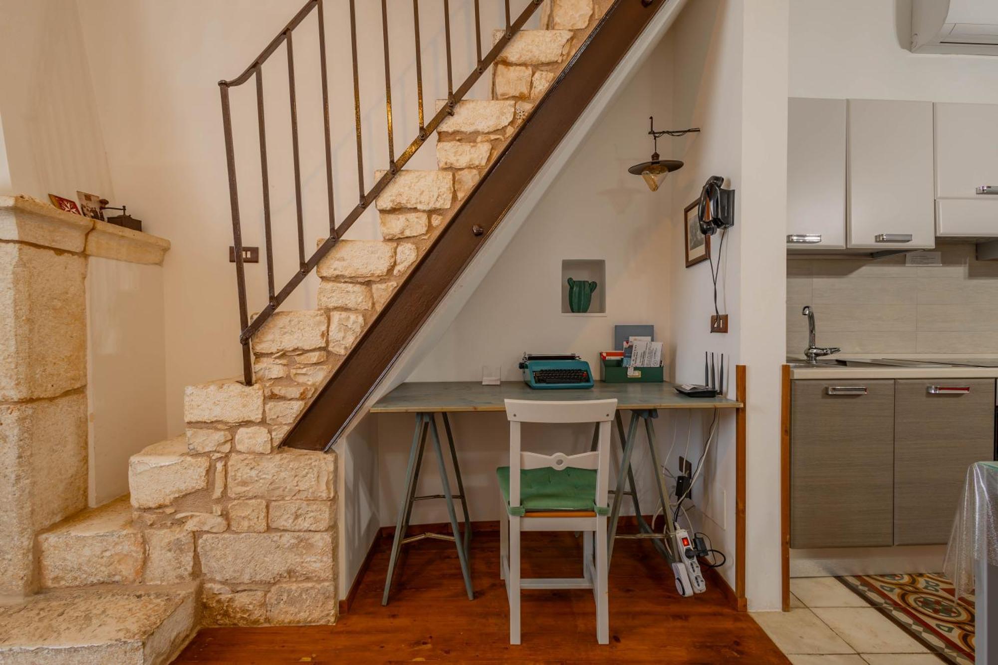 Antiche Mura Apartments "Nel Cuore Della Puglia"Bivani, Cucina, Terrazzo 투리 외부 사진